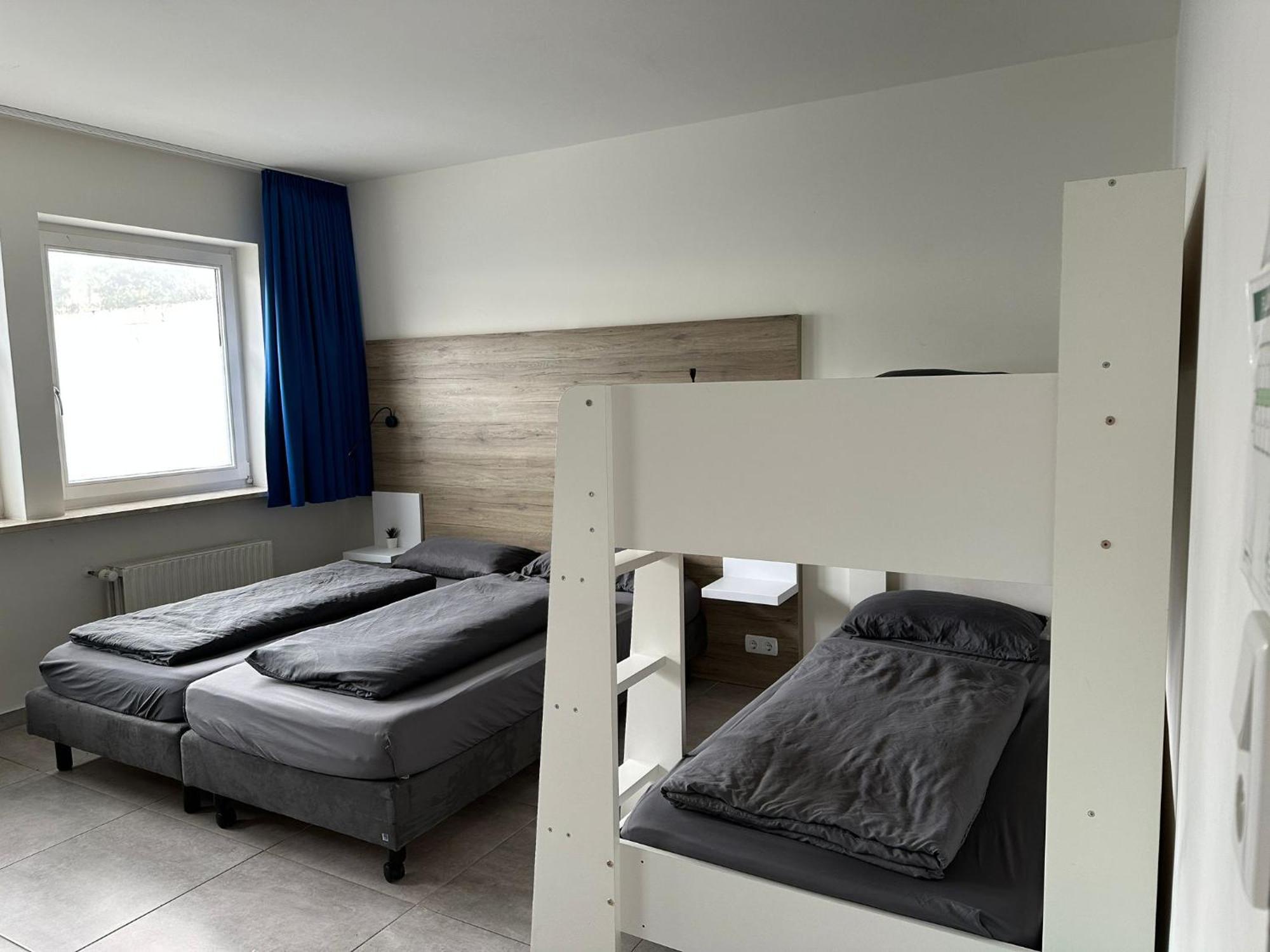 Mk Hostel Oyten - Free Wifi & Parking - 24H Check-In Exterior photo